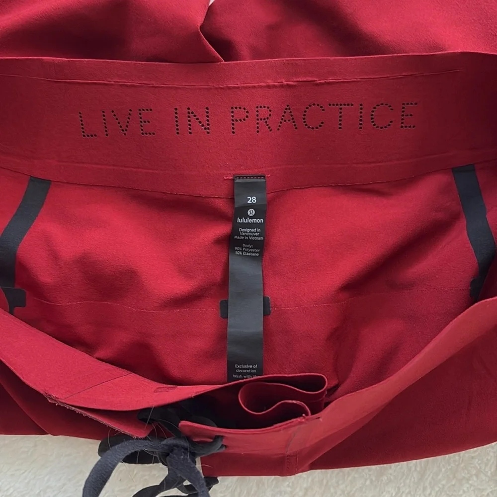 Lululemon Current State Board Short 9